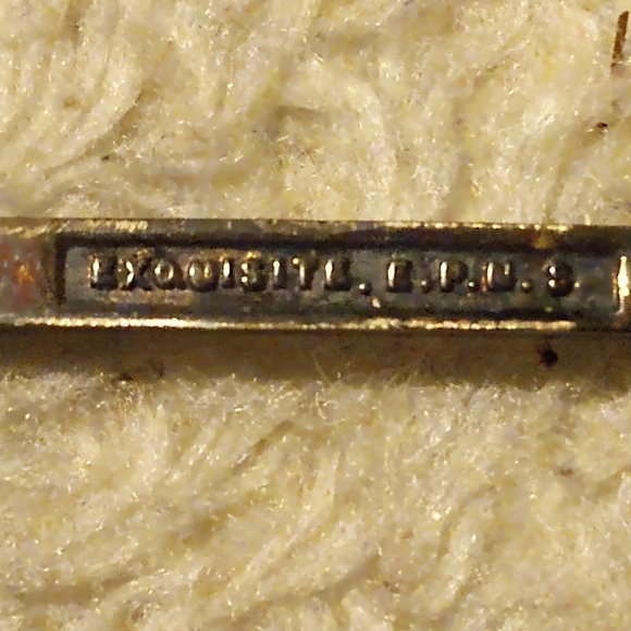 Charming Gold Souvenir Spoon with Castle Design - Picture 2 of 3